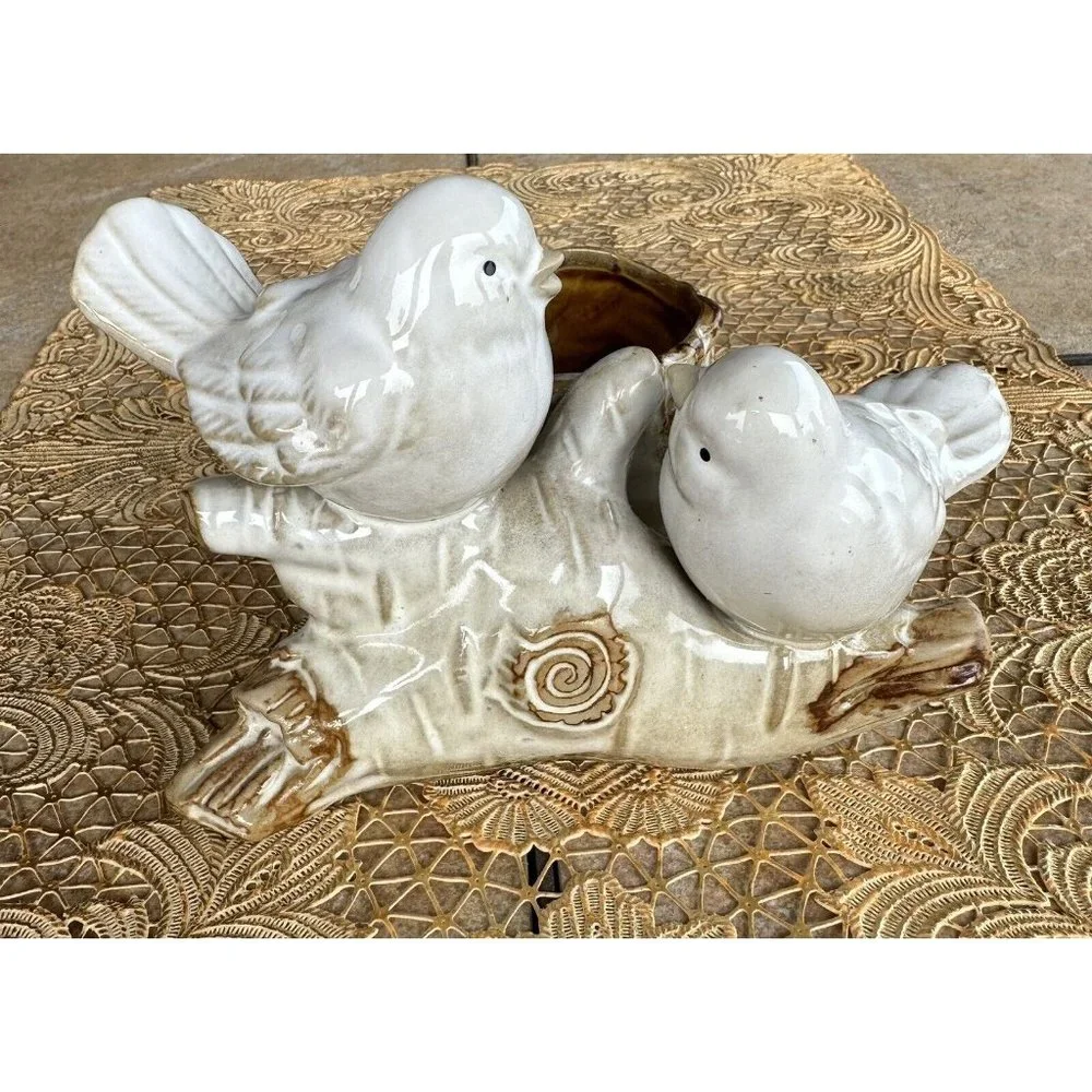 Yankee Candle Two White Birds on Log with‎ Nest Candle Votive Holder
